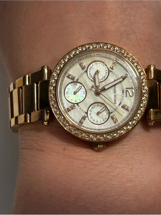 Michael Kors Women’s Gold‑Tone Chronograph Watch MK5616 — Box & Tags main image 11